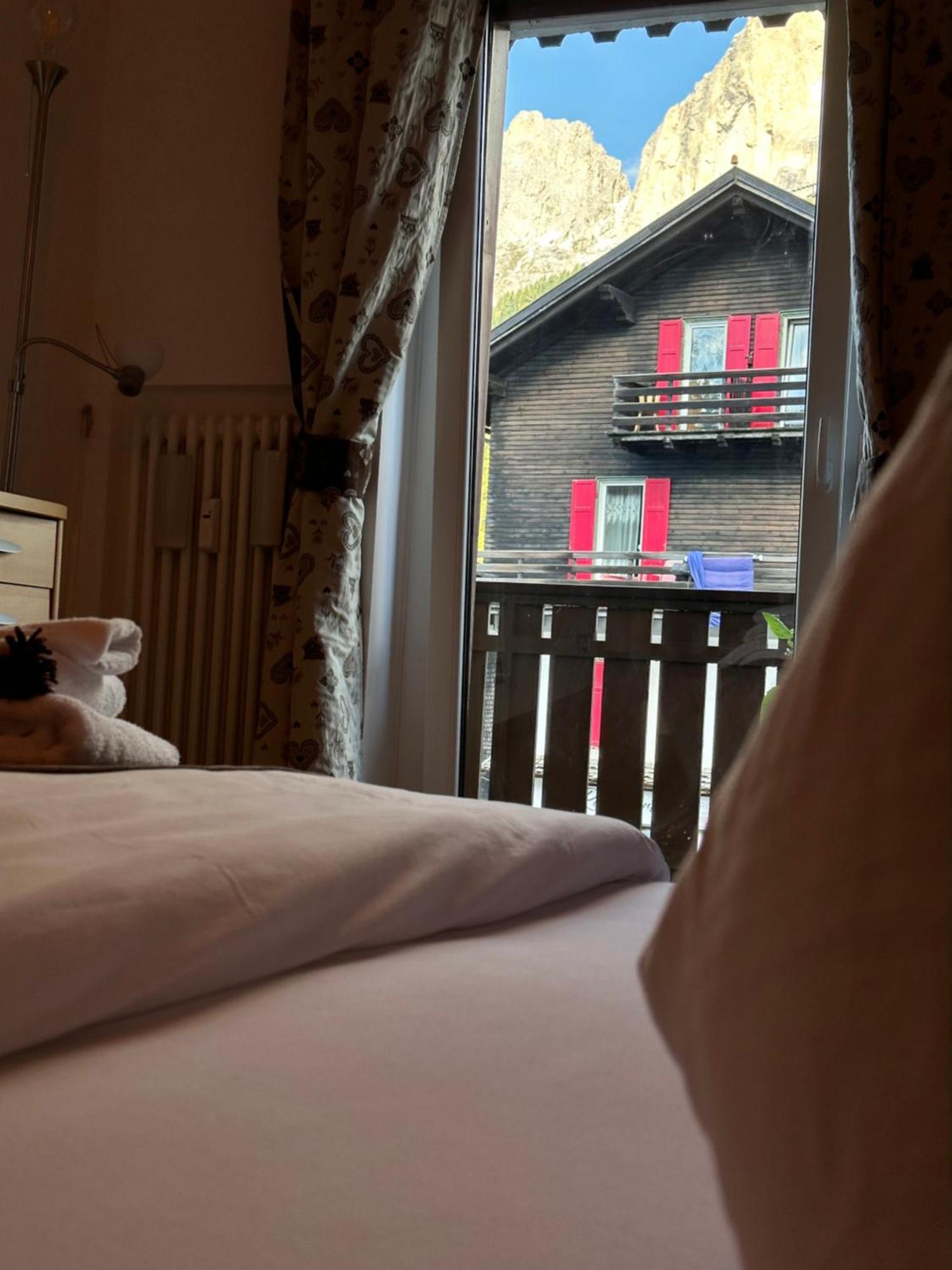 Costalungahouse Trekkingbikeski Selfcheck-In Apartment Carezza al Lago Luaran gambar