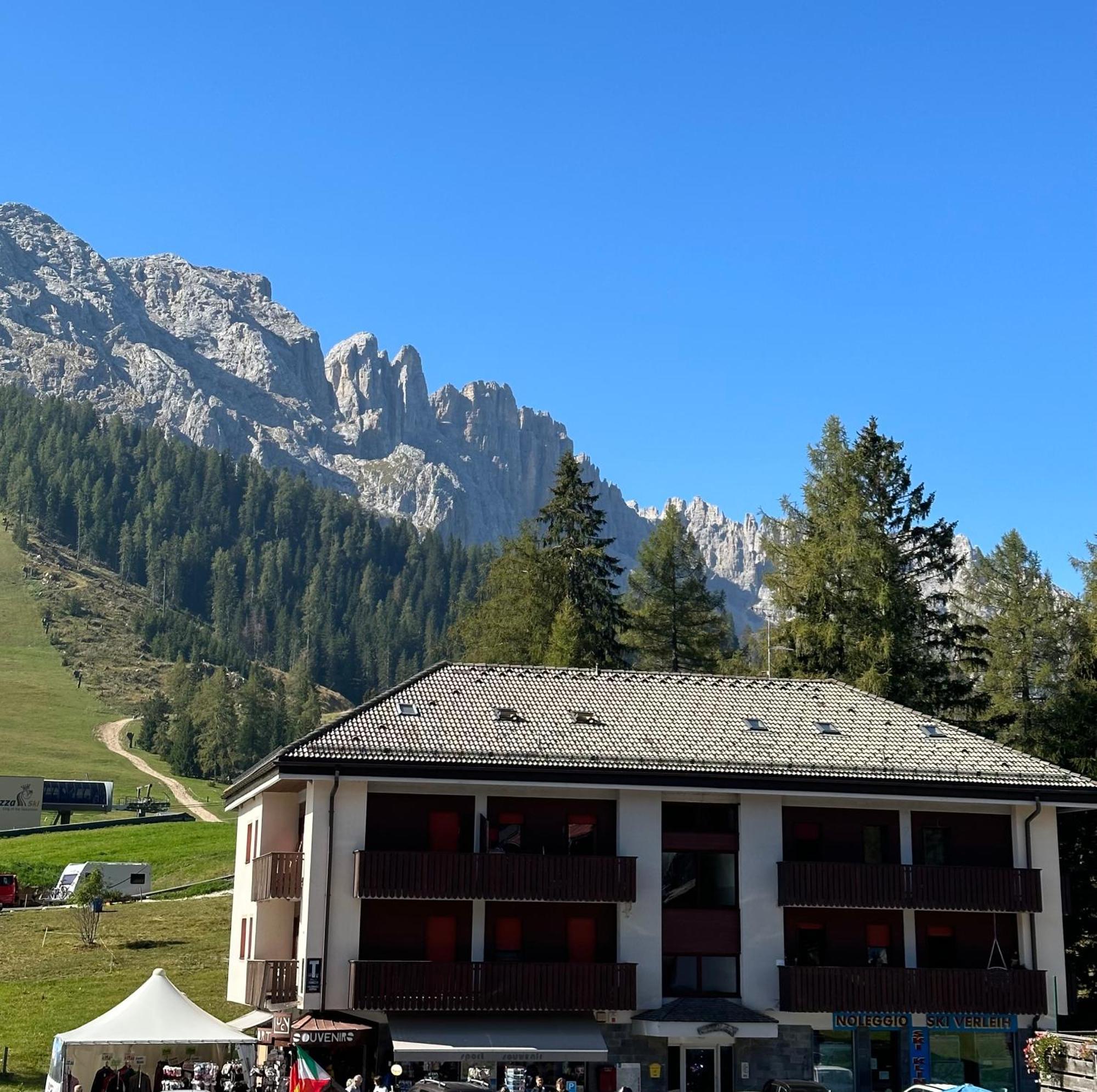 Costalungahouse Trekkingbikeski Selfcheck-In Apartment Carezza al Lago Luaran gambar
